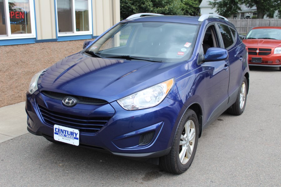 2011 Hyundai Tucson FWD 4dr Auto GLS *Ltd Avail*, available for sale in East Windsor, Connecticut | Century Auto And Truck. East Windsor, Connecticut