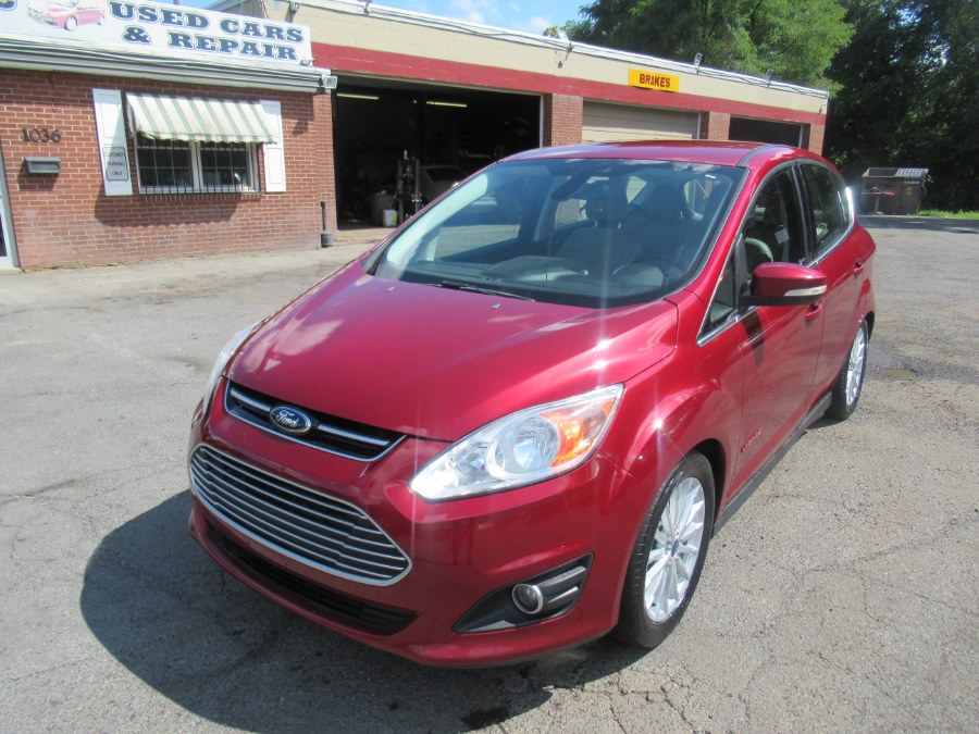 2014 Ford C-Max Hybrid 5dr HB SEL, available for sale in New Britain, Connecticut | Universal Motors LLC. New Britain, Connecticut