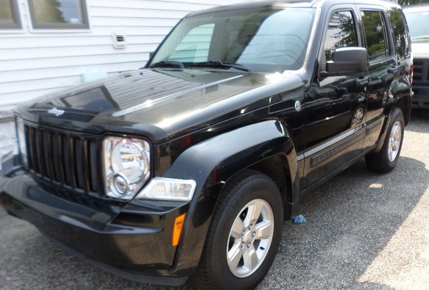 2011 Jeep Liberty 4WD 4dr Sport, available for sale in Patchogue, New York | Romaxx Truxx. Patchogue, New York
