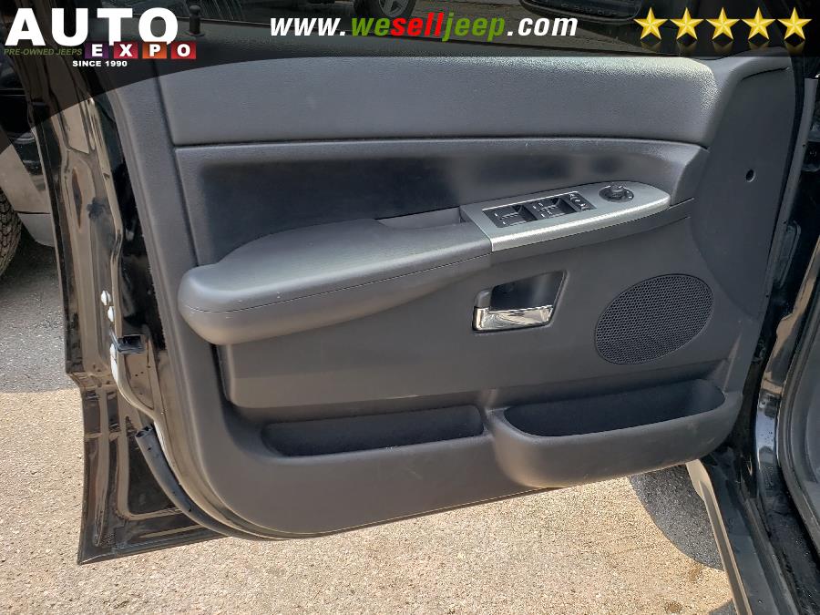 2010 Jeep Grand Cherokee 4WD 4dr Laredo, available for sale in Huntington, New York | Auto Expo. Huntington, New York 2010 Jeep Grand Cherokee 4WD 4dr Laredo, available for sale in Huntington, New York | Auto Expo. Huntington, New York
