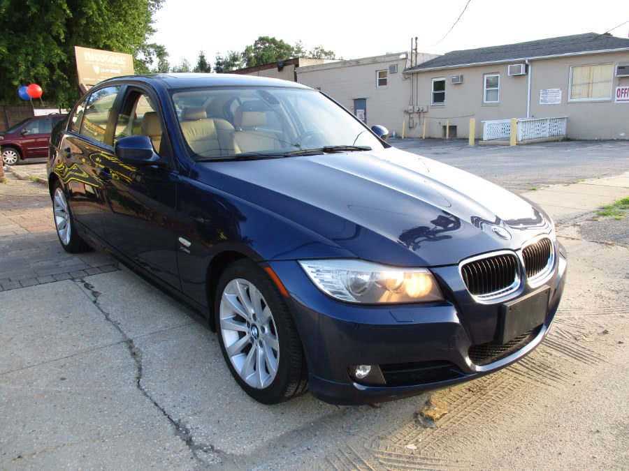 Used BMW 3 Series 4dr Sdn 328i xDrive AWD SULEV 2011 | New Gen Auto Group. West Babylon, New York