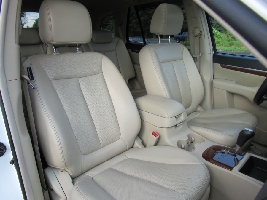 2007 Hyundai Santa Fe FWD 4dr Auto Limited *Ltd Avail*, available for sale in South Windsor, Connecticut | Mike And Tony Auto Sales, Inc. South Windsor, Connecticut 2007 Hyundai Santa Fe FWD 4dr Auto Limited *Ltd Avail*, available for sale in South Windsor, Connecticut | Mike And Tony Auto Sales, Inc. South Windsor, Connecticut