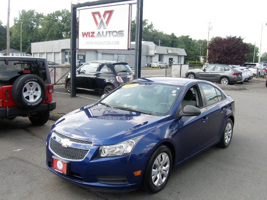 2013 Chevrolet Cruze 4dr Sdn Auto LS, available for sale in Stratford, Connecticut | Wiz Leasing Inc. Stratford, Connecticut