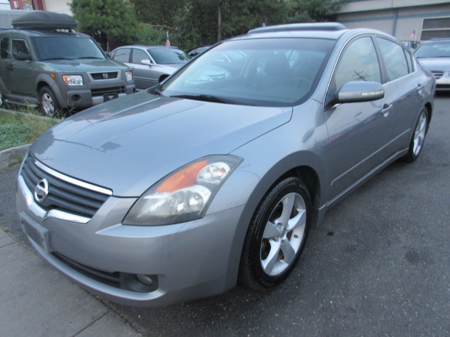 2007 Nissan Altima SE, available for sale in Lynbrook, New York | ACA Auto Sales. Lynbrook, New York