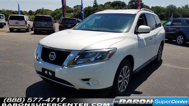 2013 Nissan Pathfinder SV, available for sale in Patchogue, New York | Baron Supercenter. Patchogue, New York