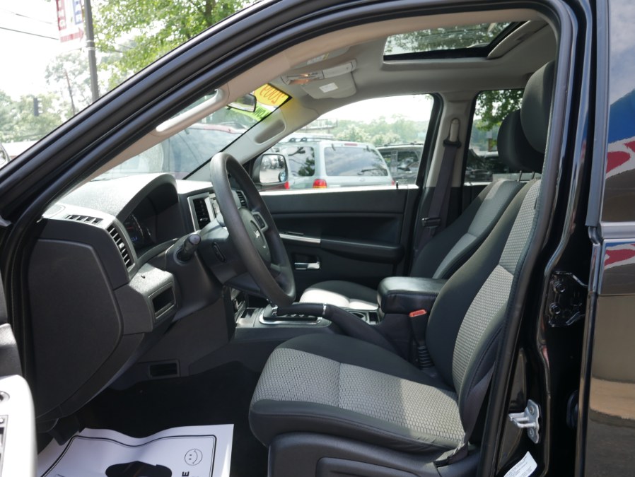 2009 Jeep Grand Cherokee 4WD 4dr Laredo, available for sale in Huntington Station, New York | My Auto Inc.. Huntington Station, New York 2009 Jeep Grand Cherokee 4WD 4dr Laredo, available for sale in Huntington Station, New York | My Auto Inc.. Huntington Station, New York