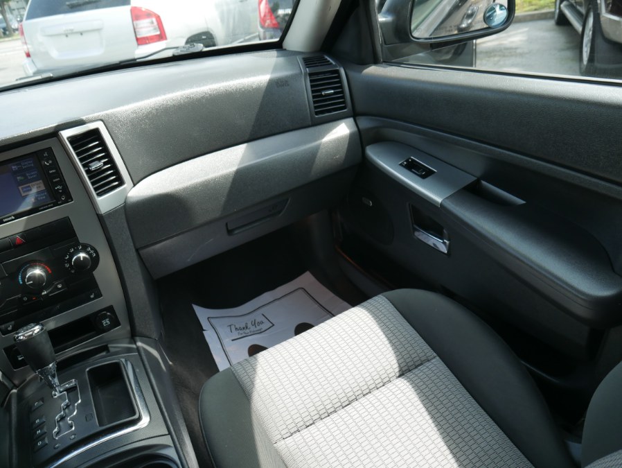 2009 Jeep Grand Cherokee 4WD 4dr Laredo, available for sale in Huntington Station, New York | My Auto Inc.. Huntington Station, New York 2009 Jeep Grand Cherokee 4WD 4dr Laredo, available for sale in Huntington Station, New York | My Auto Inc.. Huntington Station, New York