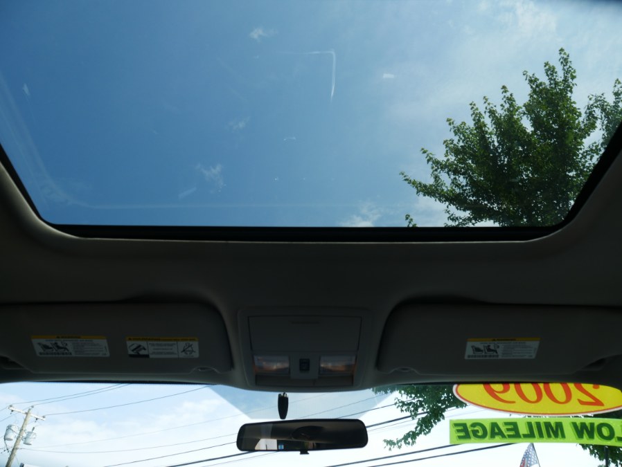 2009 Jeep Grand Cherokee 4WD 4dr Laredo, available for sale in Huntington Station, New York | My Auto Inc.. Huntington Station, New York 2009 Jeep Grand Cherokee 4WD 4dr Laredo, available for sale in Huntington Station, New York | My Auto Inc.. Huntington Station, New York