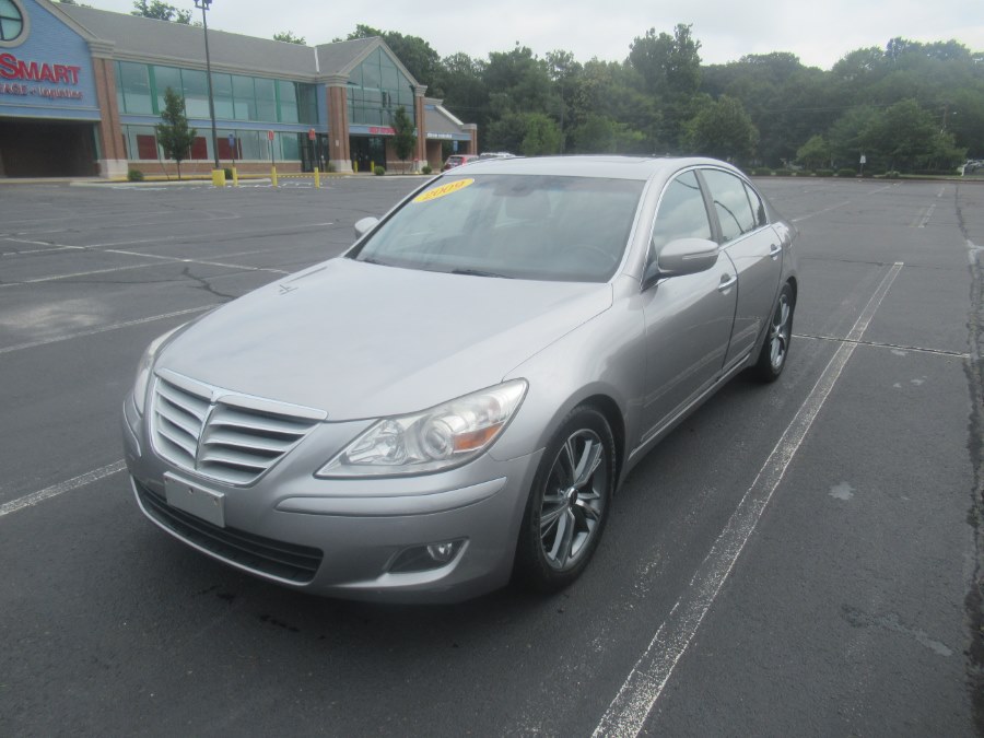 2009 Hyundai Genesis 4dr Sdn 3.8L V6 / Clean Carfax, available for sale in New Britain, Connecticut | Universal Motors LLC. New Britain, Connecticut