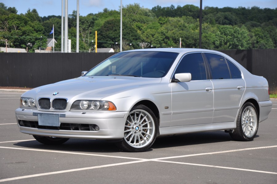 2003 BMW 5 Series 530i 4dr Sdn 5-Spd Manual, available for sale in Waterbury, Connecticut | Platinum Auto Care. Waterbury, Connecticut