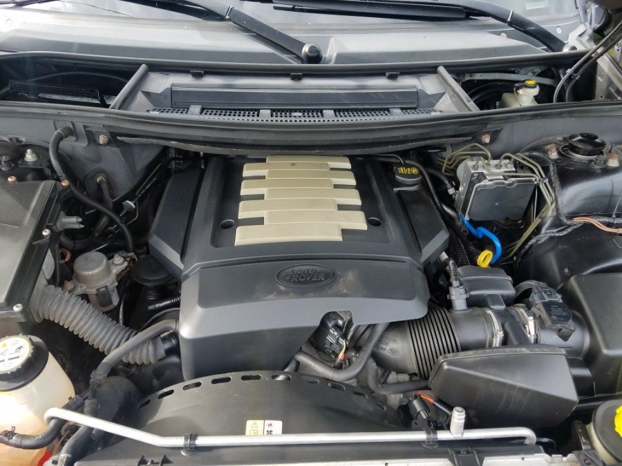 2008 Land Rover Range Rover 4WD 4dr HSE Navi, available for sale in East Windsor, Connecticut | Toro Auto. East Windsor, Connecticut 2008 Land Rover Range Rover 4WD 4dr HSE Navi, available for sale in East Windsor, Connecticut | Toro Auto. East Windsor, Connecticut