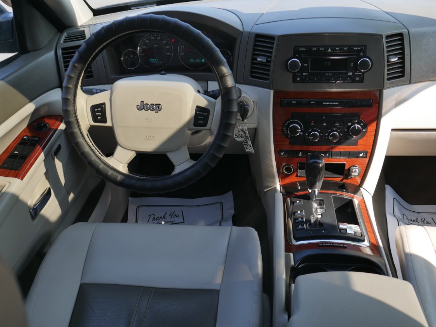 2005 Jeep Grand Cherokee 4dr Limited 4WD, available for sale in Huntington Station, New York | My Auto Inc.. Huntington Station, New York 2005 Jeep Grand Cherokee 4dr Limited 4WD, available for sale in Huntington Station, New York | My Auto Inc.. Huntington Station, New York