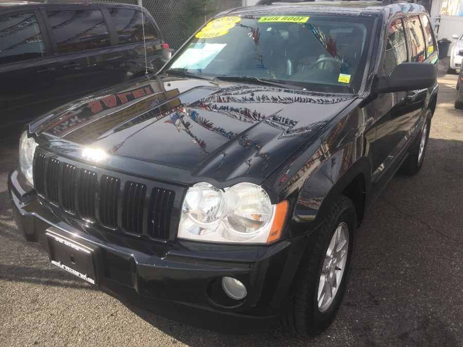 2007 Jeep Grand Cherokee 4WD 4dr Laredo, available for sale in Middle Village, New York | Middle Village Motors . Middle Village, New York
