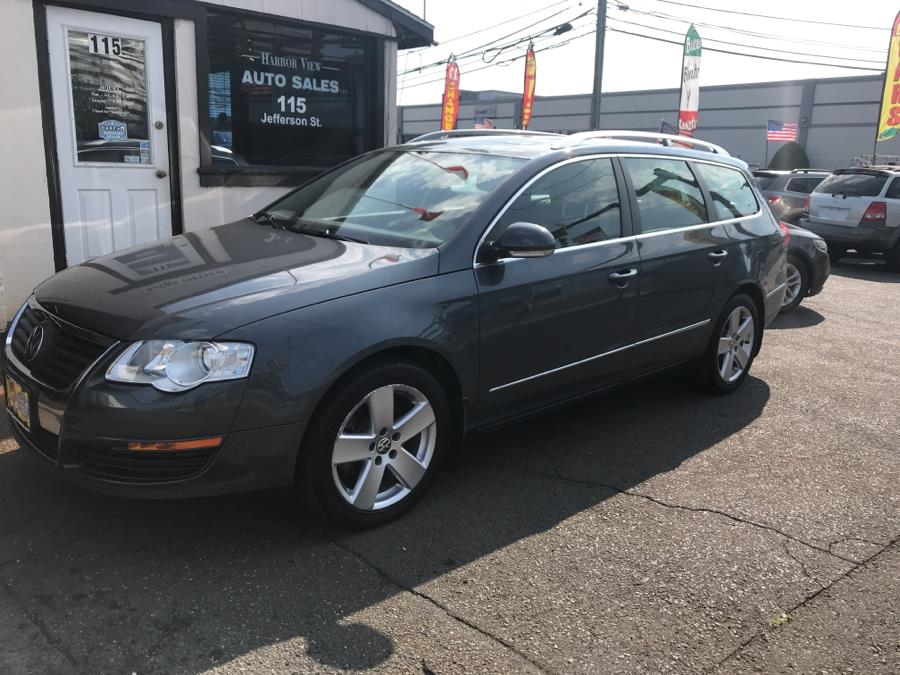 2009 Volkswagen Passat Wagon 4dr Auto Komfort FWD, available for sale in Stamford, Connecticut | Harbor View Auto Sales LLC. Stamford, Connecticut