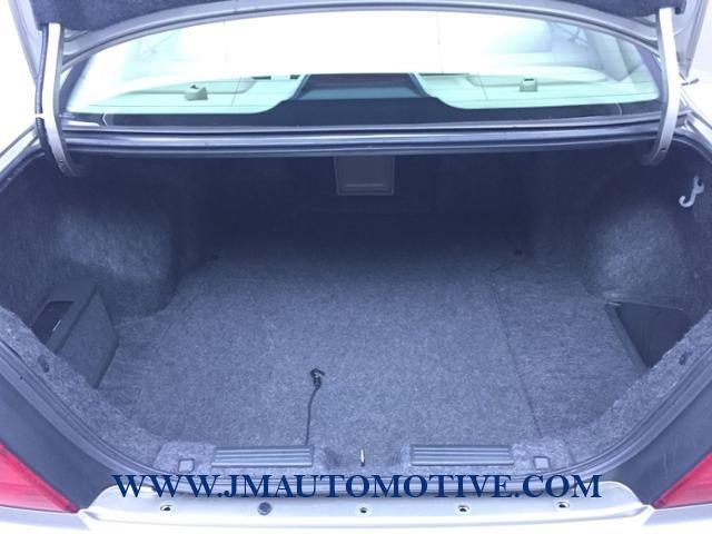 2002 Acura Rl 4dr Sdn, available for sale in Naugatuck, Connecticut | J&M Automotive Sls&Svc LLC. Naugatuck, Connecticut 2002 Acura Rl 4dr Sdn, available for sale in Naugatuck, Connecticut | J&M Automotive Sls&Svc LLC. Naugatuck, Connecticut