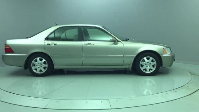 2002 Acura Rl 4dr Sdn, available for sale in Naugatuck, Connecticut | J&M Automotive Sls&Svc LLC. Naugatuck, Connecticut 2002 Acura Rl 4dr Sdn, available for sale in Naugatuck, Connecticut | J&M Automotive Sls&Svc LLC. Naugatuck, Connecticut