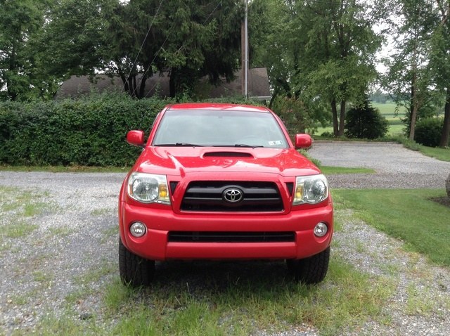 2006 Toyota Tacoma Double 141" Auto 4WD (Natl), available for sale in Newington, Connecticut | Wholesale Motorcars LLC. Newington, Connecticut