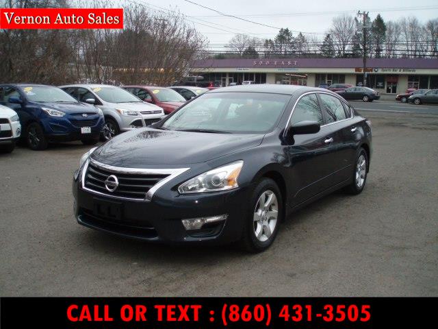 2015 Nissan Altima 4dr Sdn I4 2.5 S, available for sale in Manchester, Connecticut | Vernon Auto Sale & Service. Manchester, Connecticut