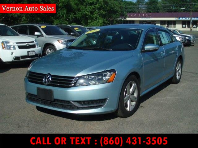 2012 Volkswagen Passat 4dr Sdn 2.5L Auto SE w/Sunroof, available for sale in Manchester, Connecticut | Vernon Auto Sale & Service. Manchester, Connecticut