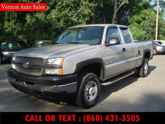 2004 Chevrolet Silverado 2500HD Ext Cab 143.5" WB 4WD Work Truck, available for sale in Manchester, Connecticut | Vernon Auto Sale & Service. Manchester, Connecticut