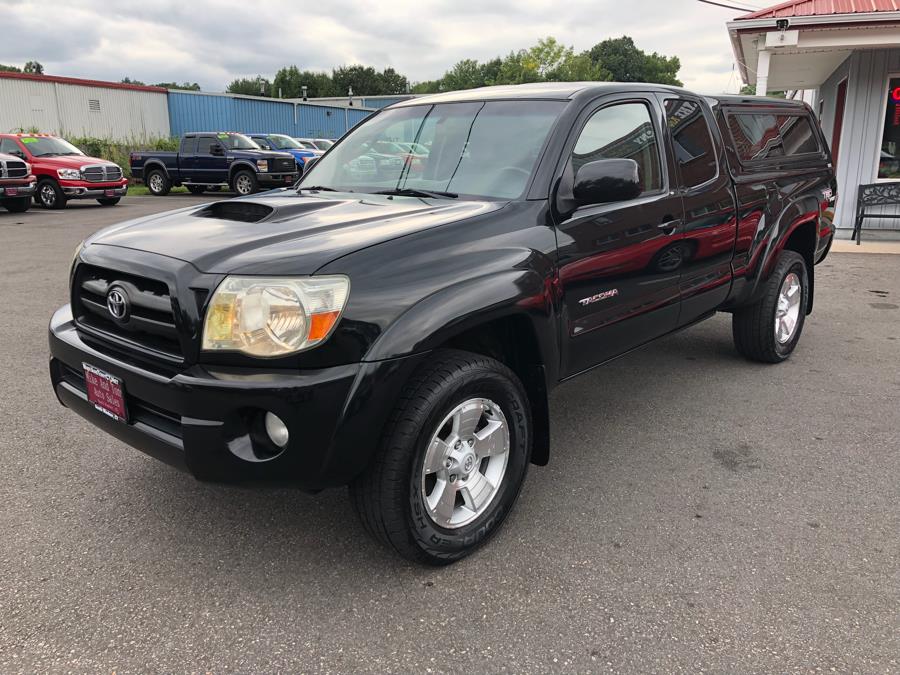 2005 Toyota Tacoma Access 128" V6 Manual 4WD, available for sale in South Windsor, Connecticut | Mike And Tony Auto Sales, Inc. South Windsor, Connecticut