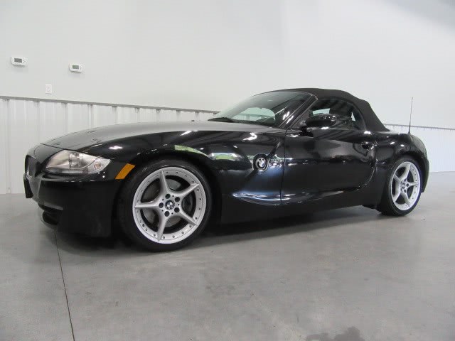 2008 BMW Z4 2dr Roadster 3.0si, available for sale in Danbury, Connecticut | Performance Imports. Danbury, Connecticut