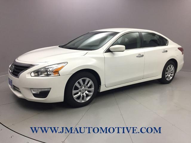 2013 Nissan Altima 4dr Sdn I4 2.5 S, available for sale in Naugatuck, Connecticut | J&M Automotive Sls&Svc LLC. Naugatuck, Connecticut
