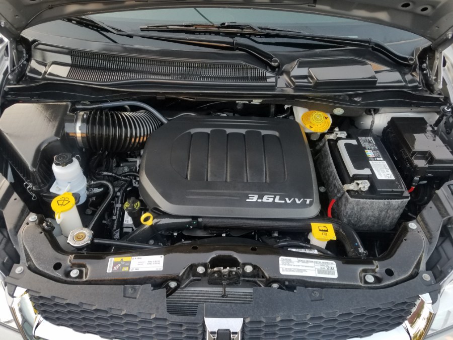 2018 Dodge Grand Caravan SXT Wagon, available for sale in East Windsor, Connecticut | Toro Auto. East Windsor, Connecticut 2018 Dodge Grand Caravan SXT Wagon, available for sale in East Windsor, Connecticut | Toro Auto. East Windsor, Connecticut