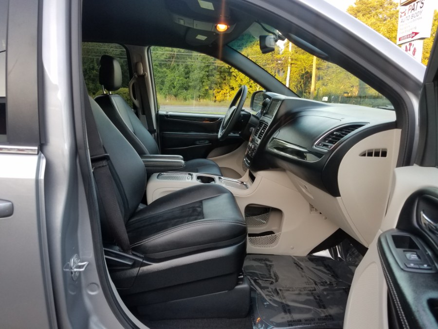 2018 Dodge Grand Caravan SXT Wagon, available for sale in East Windsor, Connecticut | Toro Auto. East Windsor, Connecticut 2018 Dodge Grand Caravan SXT Wagon, available for sale in East Windsor, Connecticut | Toro Auto. East Windsor, Connecticut