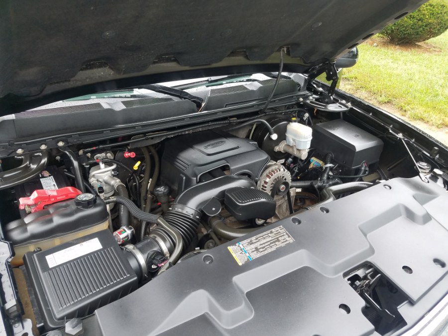 2008 Chevrolet Silverado 1500 LTZ 4WD Crew Cab 5.3 Leather Roof LOADED, available for sale in East Windsor, Connecticut | Toro Auto. East Windsor, Connecticut 2008 Chevrolet Silverado 1500 LTZ 4WD Crew Cab 5.3 Leather Roof LOADED, available for sale in East Windsor, Connecticut | Toro Auto. East Windsor, Connecticut