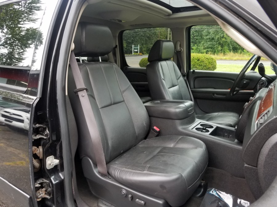 2008 Chevrolet Silverado 1500 LTZ 4WD Crew Cab 5.3 Leather Roof LOADED, available for sale in East Windsor, Connecticut | Toro Auto. East Windsor, Connecticut 2008 Chevrolet Silverado 1500 LTZ 4WD Crew Cab 5.3 Leather Roof LOADED, available for sale in East Windsor, Connecticut | Toro Auto. East Windsor, Connecticut