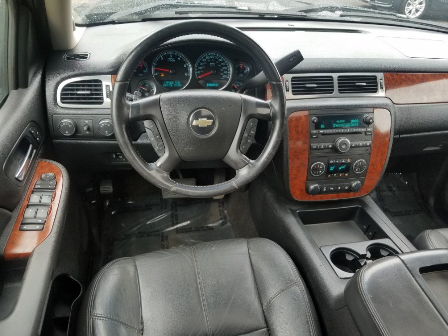 2008 Chevrolet Silverado 1500 LTZ 4WD Crew Cab 5.3 Leather Roof LOADED, available for sale in East Windsor, Connecticut | Toro Auto. East Windsor, Connecticut 2008 Chevrolet Silverado 1500 LTZ 4WD Crew Cab 5.3 Leather Roof LOADED, available for sale in East Windsor, Connecticut | Toro Auto. East Windsor, Connecticut