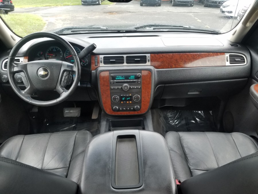 2008 Chevrolet Silverado 1500 LTZ 4WD Crew Cab 5.3 Leather Roof LOADED, available for sale in East Windsor, Connecticut | Toro Auto. East Windsor, Connecticut 2008 Chevrolet Silverado 1500 LTZ 4WD Crew Cab 5.3 Leather Roof LOADED, available for sale in East Windsor, Connecticut | Toro Auto. East Windsor, Connecticut