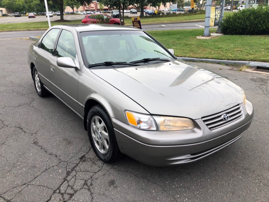 1999 Toyota Camry 4dr Sdn LE V6 Auto, available for sale in Hartford , Connecticut | Ledyard Auto Sale LLC. Hartford , Connecticut