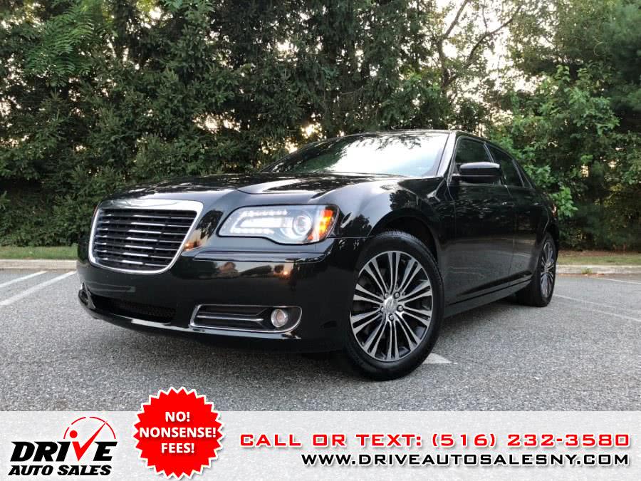 2013 Chrysler 300 4dr Sdn 300S AWD, available for sale in Bayshore, New York | Drive Auto Sales. Bayshore, New York