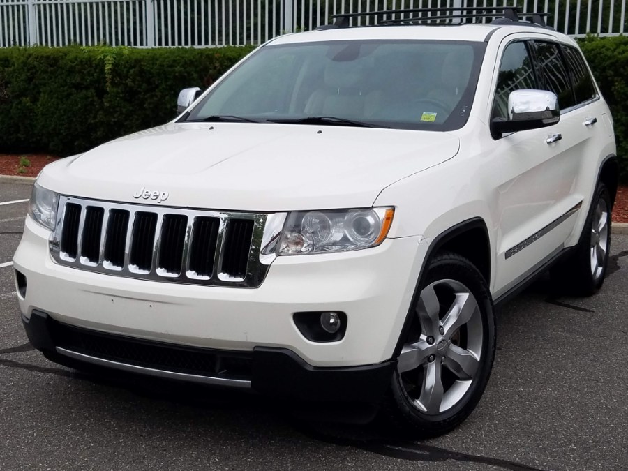 2011 Jeep Grand Cherokee 4WD w/Navigation,Back-up Camera ,Dual-Pane Panoramic Sunroof,Push Button Start, available for sale in Queens, NY