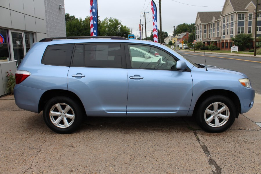 2008 Toyota Highlander 4WD 4dr Base, available for sale in Manchester, Connecticut | Carsonmain LLC. Manchester, Connecticut 2008 Toyota Highlander 4WD 4dr Base, available for sale in Manchester, Connecticut | Carsonmain LLC. Manchester, Connecticut