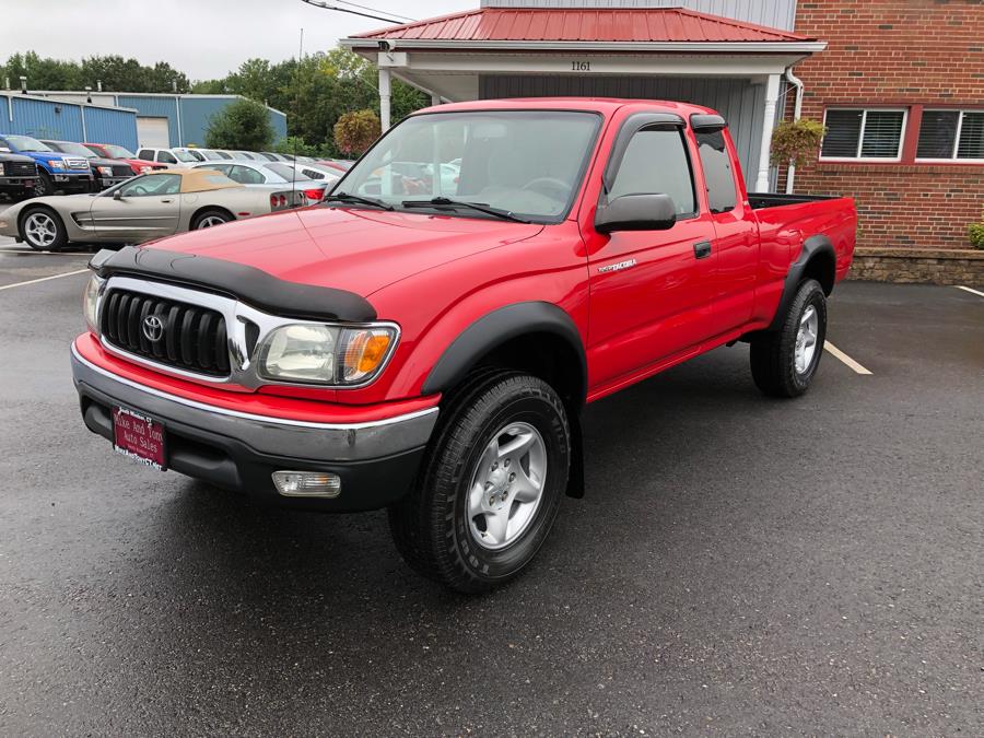 2003 Toyota Tacoma XtraCab V6 Auto 4WD, available for sale in South Windsor, Connecticut | Mike And Tony Auto Sales, Inc. South Windsor, Connecticut