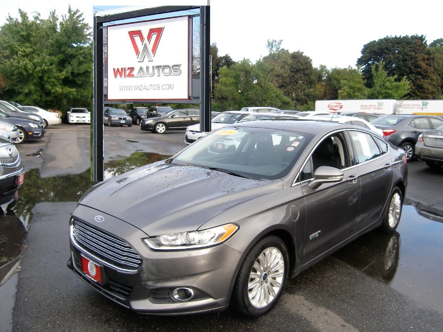 2014 Ford Fusion Energi 4dr Sdn SE Luxury, available for sale in Stratford, Connecticut | Wiz Leasing Inc. Stratford, Connecticut