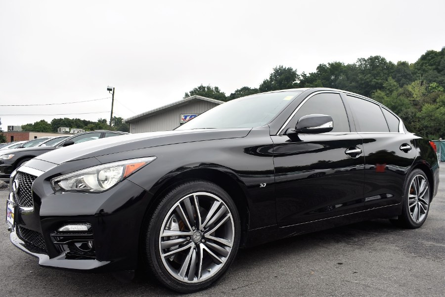 2015 Infiniti Q50 4dr Sdn Sport AWD, available for sale in Berlin, Connecticut | Tru Auto Mall. Berlin, Connecticut