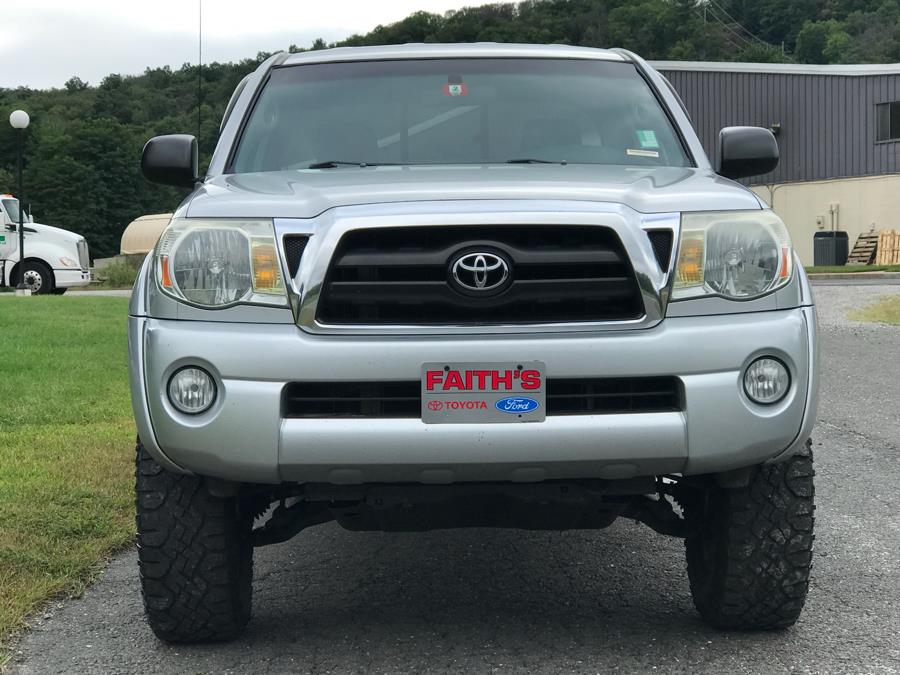 2006 Toyota Tacoma Access 128" V6 Auto 4WD, available for sale in Canton, Connecticut | Lava Motors. Canton, Connecticut