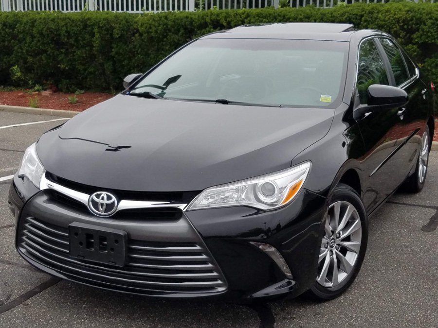 2016 Toyota Camry XLE w/Navigation,Sunroof,Leather, available for sale in Queens, NY