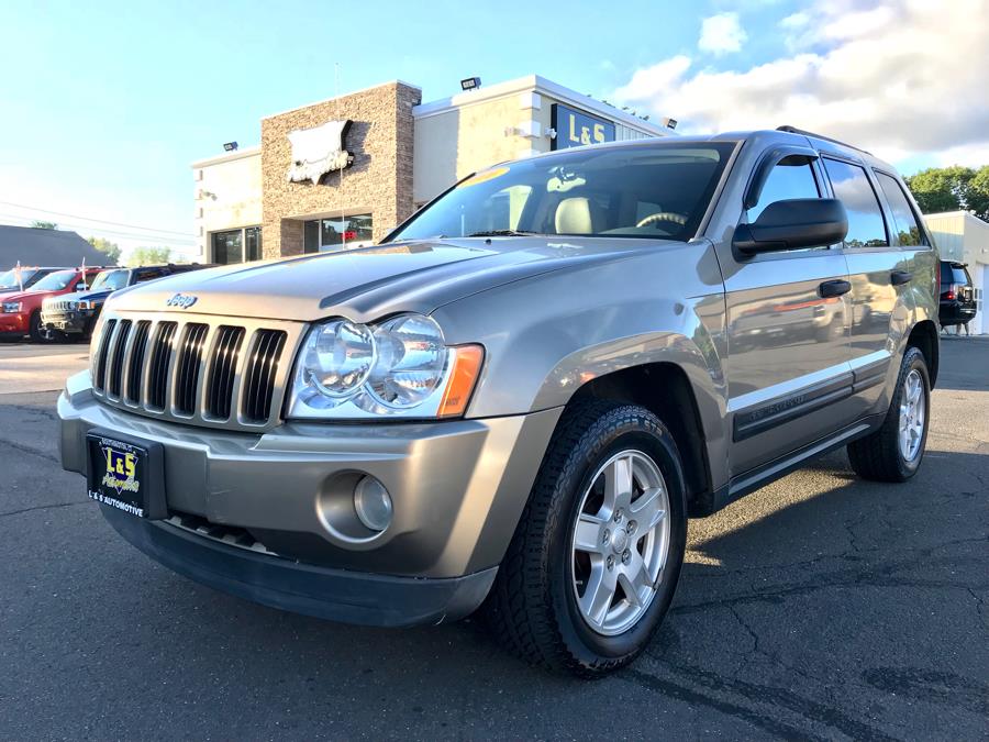 2006 Jeep Grand Cherokee 4dr Laredo 4WD, available for sale in Plantsville, Connecticut | L&S Automotive LLC. Plantsville, Connecticut