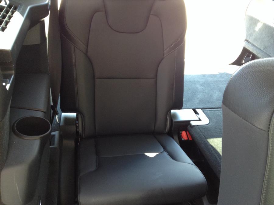 2016 Volvo XC90 AWD 4dr T6 Momentum, available for sale in Groton, Connecticut | Eurocars Plus. Groton, Connecticut 2016 Volvo XC90 AWD 4dr T6 Momentum, available for sale in Groton, Connecticut | Eurocars Plus. Groton, Connecticut