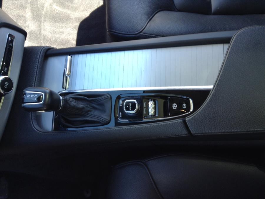 2016 Volvo XC90 AWD 4dr T6 Momentum, available for sale in Groton, Connecticut | Eurocars Plus. Groton, Connecticut 2016 Volvo XC90 AWD 4dr T6 Momentum, available for sale in Groton, Connecticut | Eurocars Plus. Groton, Connecticut
