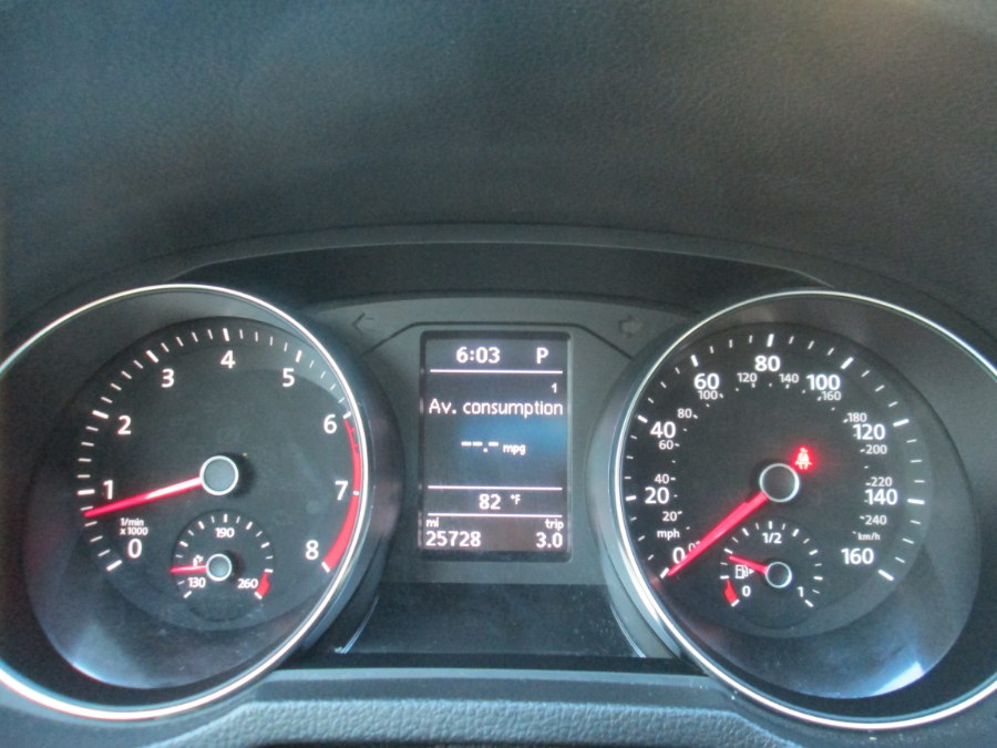 2016 Volkswagen Passat 4dr Sdn 1.8T R Line Sport, available for sale in Middle Village, New York | Road Masters II INC. Middle Village, New York 2016 Volkswagen Passat 4dr Sdn 1.8T R Line Sport, available for sale in Middle Village, New York | Road Masters II INC. Middle Village, New York