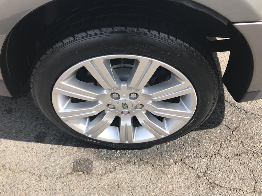 2009 Land Rover Range Rover Sport 4WD 4dr HSE, available for sale in Middletown, Connecticut | Newfield Auto Sales. Middletown, Connecticut 2009 Land Rover Range Rover Sport 4WD 4dr HSE, available for sale in Middletown, Connecticut | Newfield Auto Sales. Middletown, Connecticut