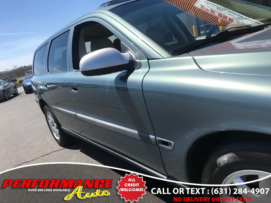 2002 Volvo V70 2.4 A 5dr Wgn, available for sale in Bohemia, New York | Performance Auto Inc. Bohemia, New York 2002 Volvo V70 2.4 A 5dr Wgn, available for sale in Bohemia, New York | Performance Auto Inc. Bohemia, New York