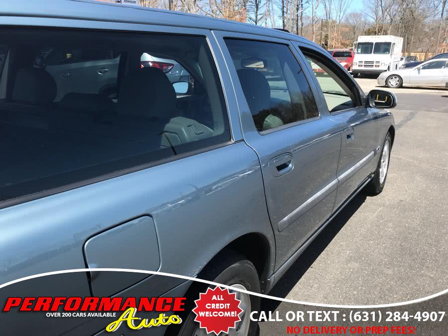 2002 Volvo V70 2.4 A 5dr Wgn, available for sale in Bohemia, New York | Performance Auto Inc. Bohemia, New York 2002 Volvo V70 2.4 A 5dr Wgn, available for sale in Bohemia, New York | Performance Auto Inc. Bohemia, New York