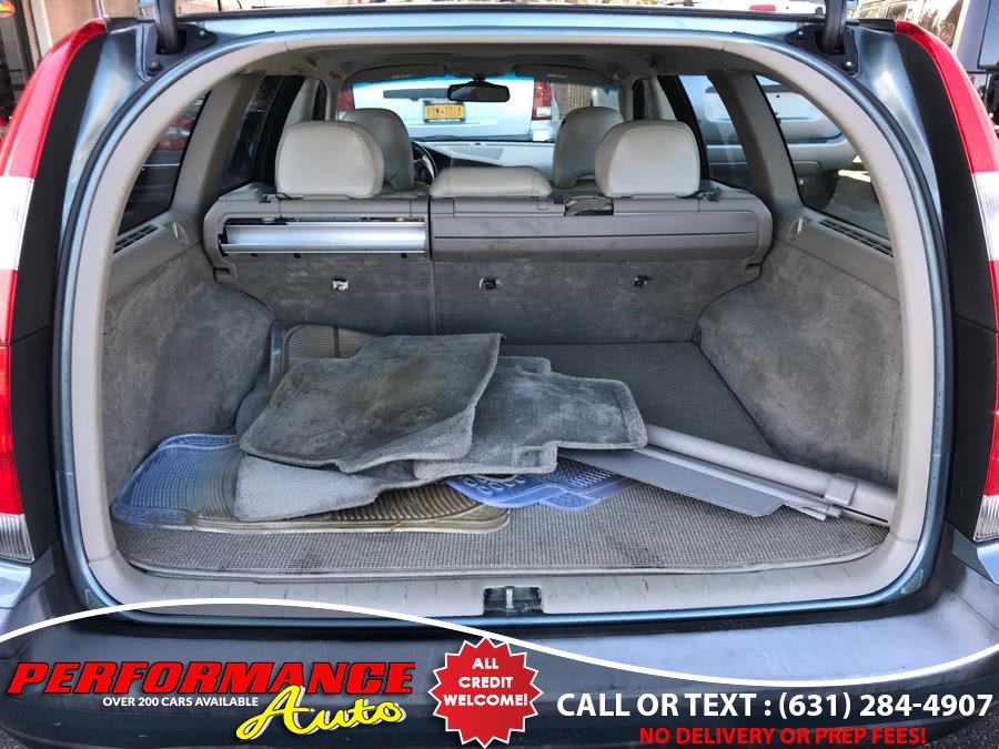 2002 Volvo V70 2.4 A 5dr Wgn, available for sale in Bohemia, New York | Performance Auto Inc. Bohemia, New York 2002 Volvo V70 2.4 A 5dr Wgn, available for sale in Bohemia, New York | Performance Auto Inc. Bohemia, New York